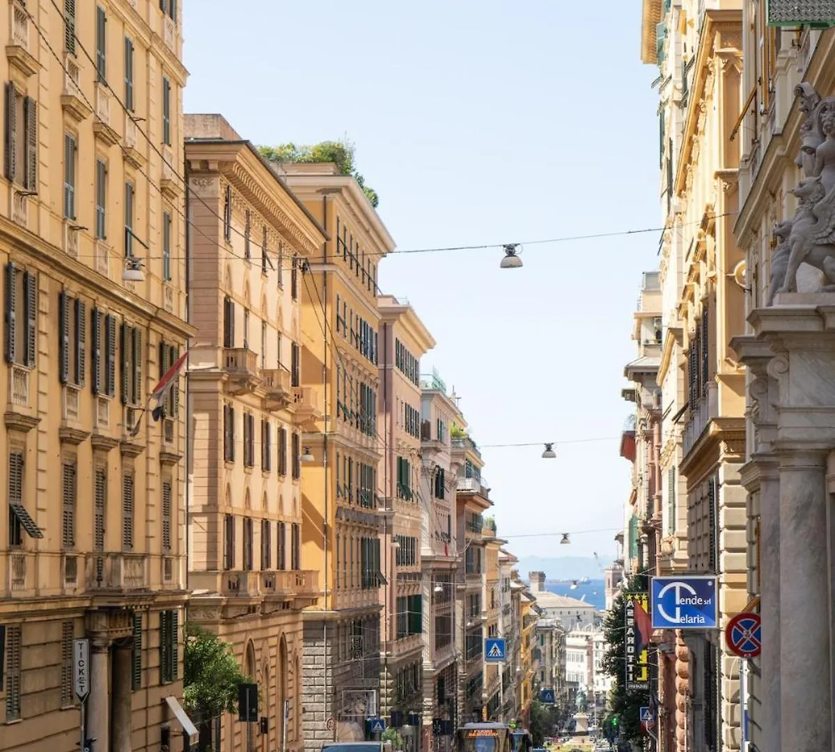 In Centro, Doccia Con Spa Genoa