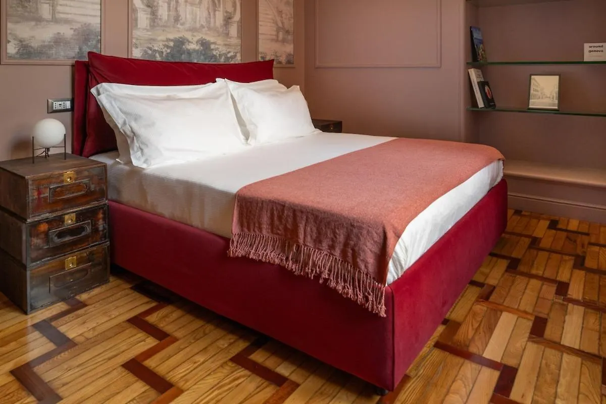 In Centro, Doccia Con Spa Genoa Italy